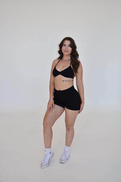 Gym Gods sculpt shorts - Black