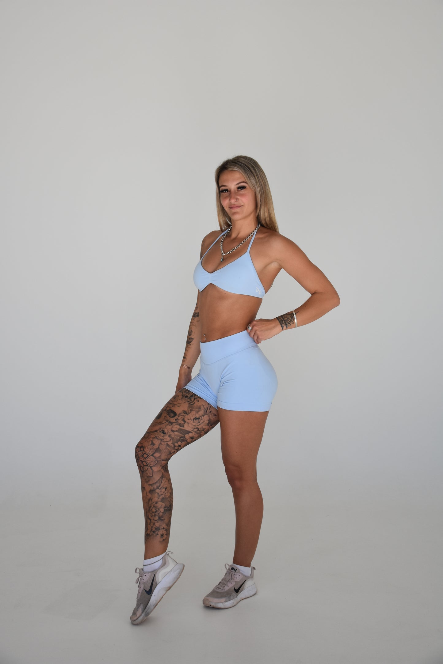 Gym Gods Sculpt crop - Ice Blue